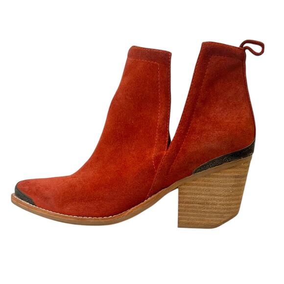 JEFFREY CAMPBELL for FP Comwell Ankle Boots in Rust Women's Size 8 - Picture 3 of 16